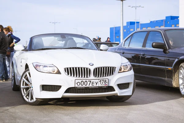 Cupé branco BMW-carro z4 — Fotografia de Stock