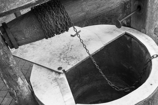 An old well — Stock Photo, Image