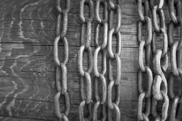 Dřevo a řetěz — Stock fotografie