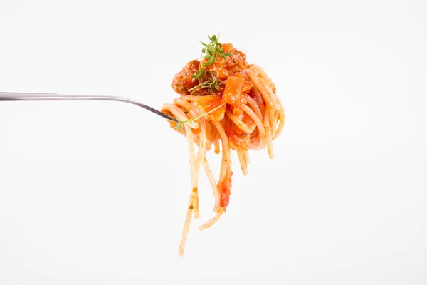 Espaguetis boloñeses en un tenedor — Foto de Stock
