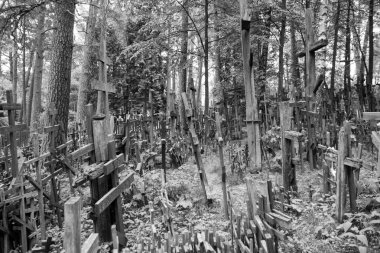 Ortodoks kutsal sitesi - haçlar sol tarafından hacı Grabarka Mountain