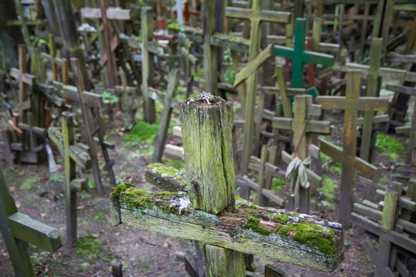 Lugar Sagrado Ortodoxo Cruces Dejadas Por Peregrinos Montaña Grabarka —  Fotos de Stock