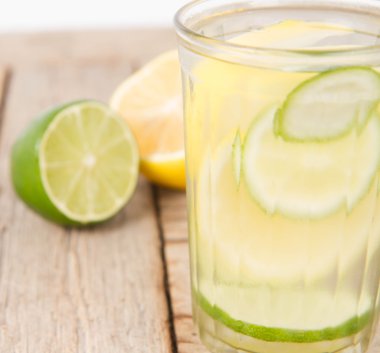 Limonata limon ve kireç