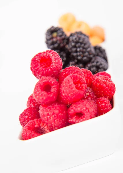 Raspberries and blackberries — Stock Photo, Image