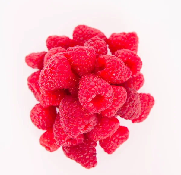 Frambuesas Una Pila Frutas Sobre Fondo Blanco — Foto de Stock