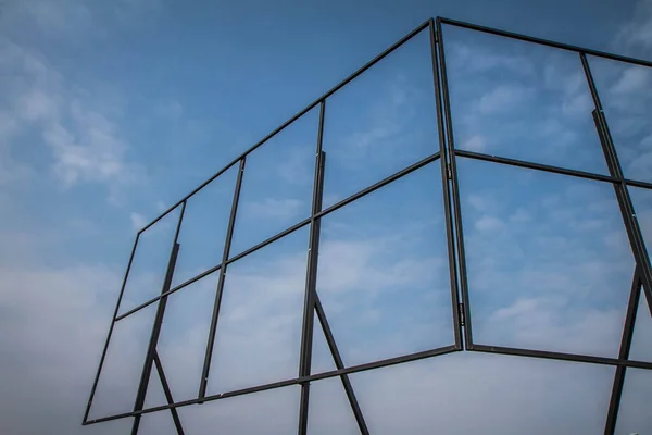 Pusta Struktura Billboardu Tle Nieba — Zdjęcie stockowe