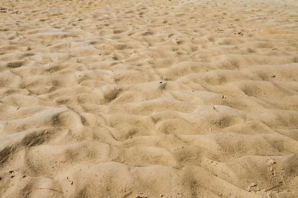 Wellen Sand Flussufer Hinterlassen — Stockfoto