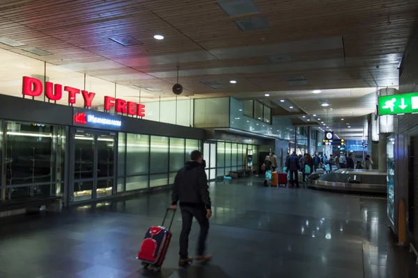 Интерьер международного аэропорта Осло Гардермуэн — стоковое фото