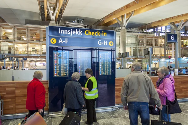 Interior of Oslo Gardermoen International Airport — Stock Photo, Image