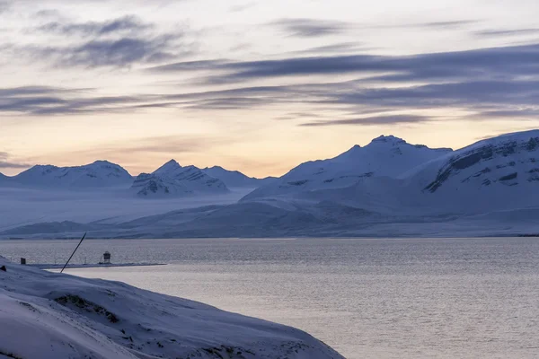 Barentsburg-Spitsbergen에 러시아 마 — 스톡 사진