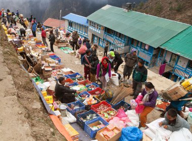 ın Bazaarı Namche Bazar Köyü