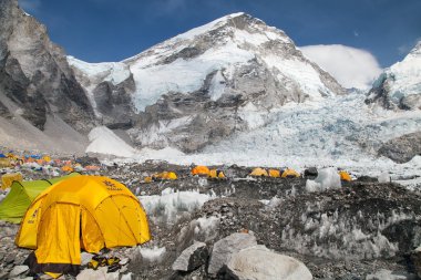Everest Dağı kamp itibaren görüntülemek