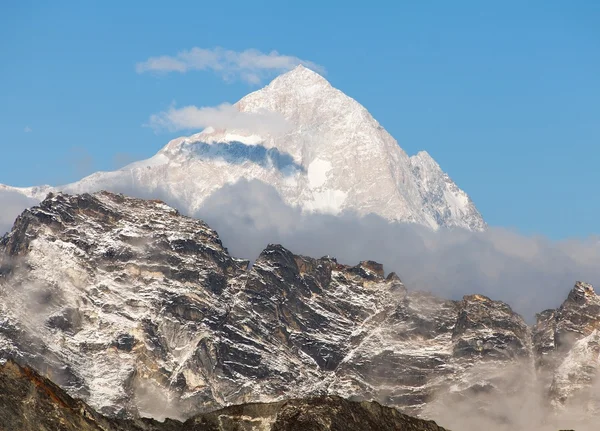 Evening view of mount Makalu — Stock Photo, Image