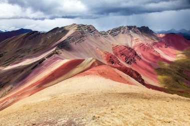 Gökkuşağı dağları veya Vinicunca Montana de Siete Colores, Peru, Peru 'daki Cuzco bölgesi, Peru And Dağları