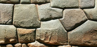 Cusco ya da Cuzco kasabasındaki taş duvarın detayları, Tarihi İnka mimarisi, Peru