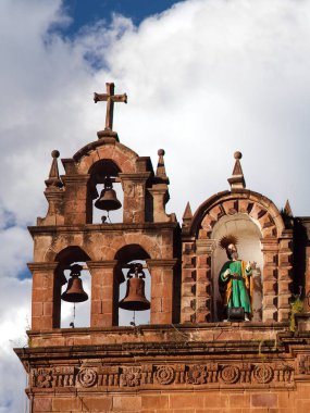Cusco veya Cuzco, Peru 'daki ana meydan Plaza de Armas' daki Katolik kategorisi