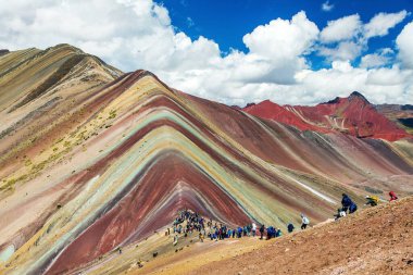 Gökkuşağı dağları veya Vinicunca Montana de Siete Colores Peru, Peru 'da Cuzco bölgesi, Peru And Dağları, panoramik manzara