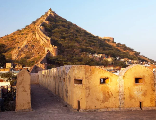 Fortificazione Con Bastione Jaigarh Forte Amer Amber Città Vicino Alla — Foto Stock