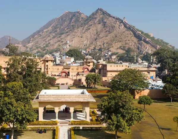 Trädgårdar Amber Fort Nära Jaipur Stad Rajasthan Indien — Stockfoto