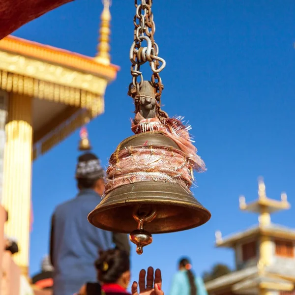 Bronze Bell Surkanda Devi Mandir Hindu Temple Mussoorie Road Uttarakhand — Stock Photo, Image