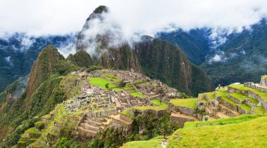 Machu Picchu, Peru 'nun panoramik manzaralı İnka kasabası, Unesco dünya mirası alanı, kutsal vadi, Cusco bölgesi, Peru
