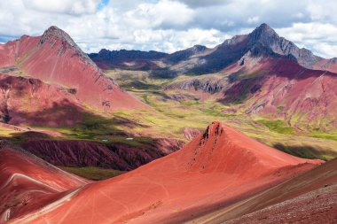 Gökkuşağı dağları veya Vinicunca Montana de Siete Colores, Peru, Peru 'daki Cuzco bölgesi, Peru And Dağları