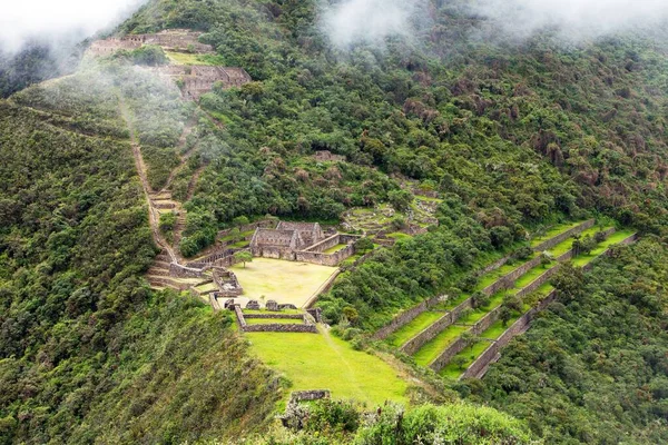 Choquequirao 秘鲁最好的印加人遗址之一 Chquequirao Inca在Machu Picchu附近的小径上跋涉 秘鲁Cuzco地区 — 图库照片