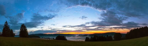 Ochtends Panoramisch Zonsondergang Uitzicht Prachtige Lucht Van Boheemse Moravische Hoogland — Stockfoto