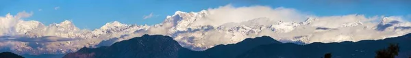 Утренний Панорамный Вид Гору Чаухамба Гималаи Панорамный Вид Индийские Гималаи — стоковое фото