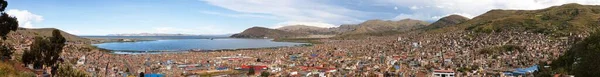 Puno Stad Och Titicaca Sjö Panoramautsikt Över Staden Från Altiplano — Stockfoto