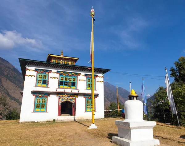 Mosteiro Budista Gompa Aldeia Kharikhola Com Flafs Oração Perto Lukla — Fotografia de Stock