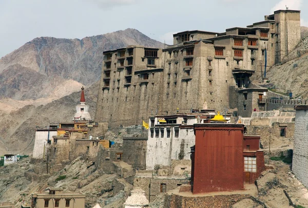 Leh palast - ladakh - jammu und kashmir - indien — Stockfoto