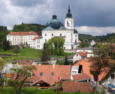 Hac Kilisesi ve Manastırı'krtiny
