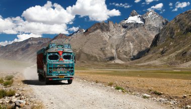 Colorful truck in Indian Himalayas clipart