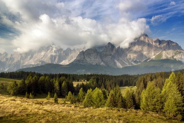 Morning view from Dolomiti di Sesto — Stock Photo, Image