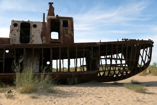 Barche nel deserto - Mare d'Aral — Foto Stock