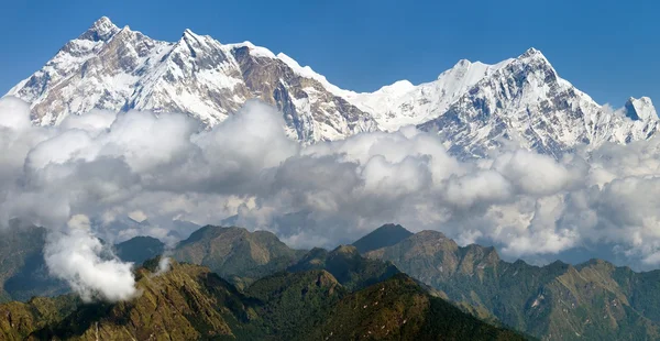 Utsikt över Annapurna Himal från Jaljala passera — Stockfoto