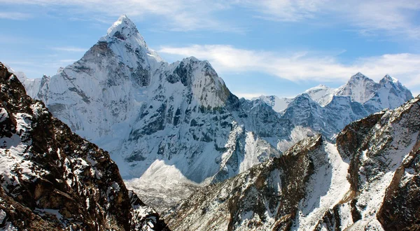 Ama dablam - trek do základního tábora Everestu - Nepál — Stock fotografie