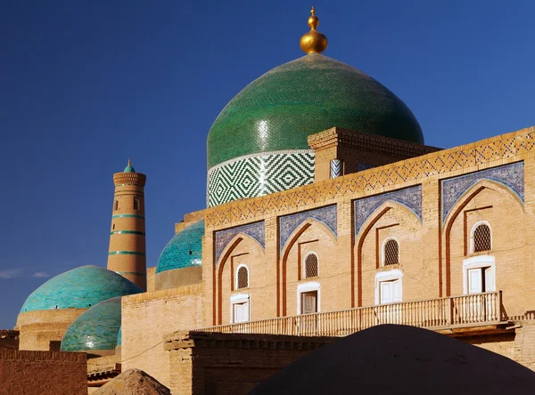 Kvällen syn på khiva - uzbekistan — Stockfoto