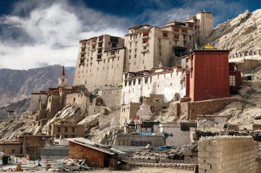Leh palace - ladakh - jammu ve Keşmir - Hindistan 