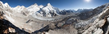Everest Dağı'nın güzel manzarasına