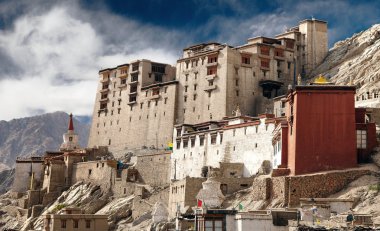 Leh palace - ladakh - jammu ve Keşmir - Hindistan 