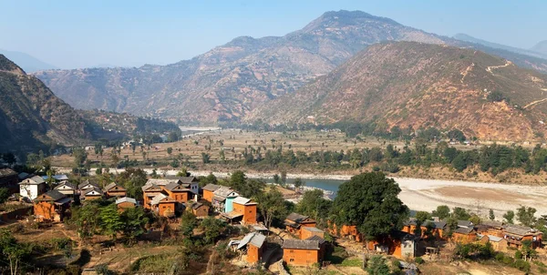 Beau village au Népal - Himalaya foothils — Photo