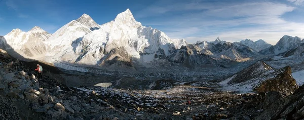 Everest'in görünümünden kala patthar akşamlar