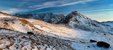 Akşam görünümünden Tatra Dağları - Slovakya