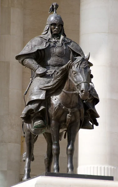 Estátua de bronze dos guerreiros de Genghis Khan — Fotografia de Stock