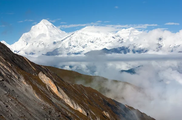 Monte Dhaulagiri - Dhaulagiri himal - Nepal — Fotografia de Stock