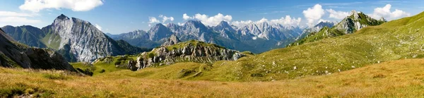 Vista panorámica de Alpi Dolomiti — Foto de Stock