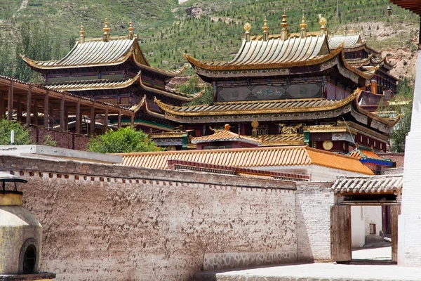 Tongren monastery or Longwu Monastery, China — Stockfoto