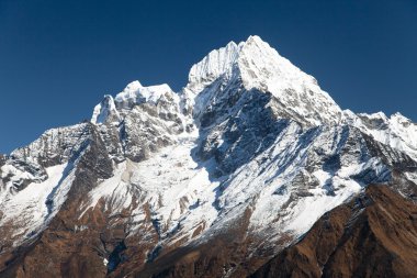 kangtega ve thamserku